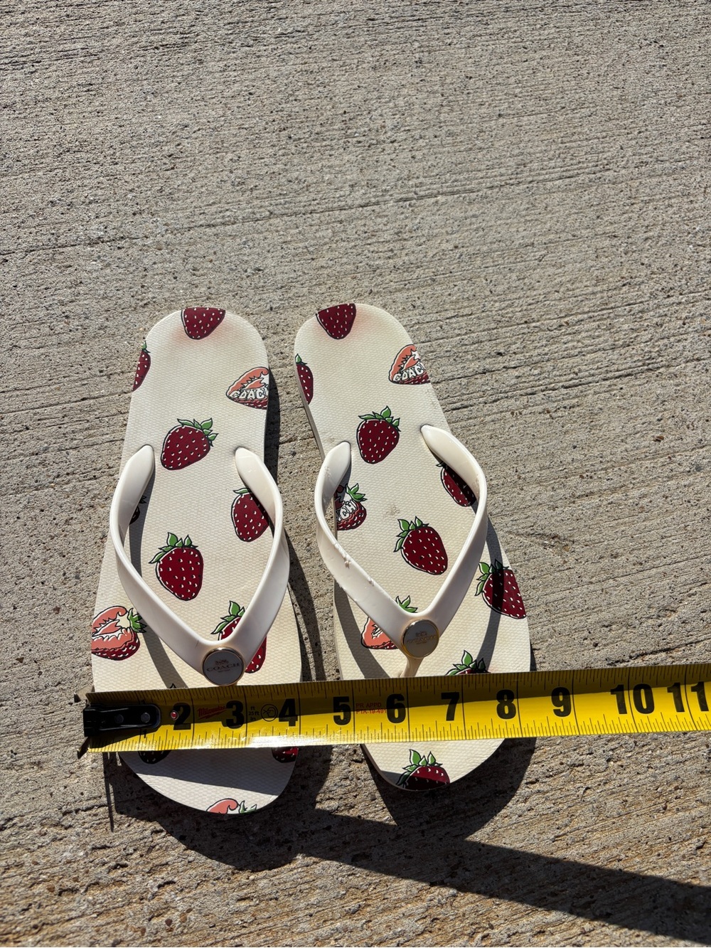 Coach Strawberry Print Cream Flip Flops - Picture 7 of 9